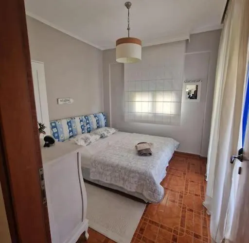 Eirini's House Casa de Férias *